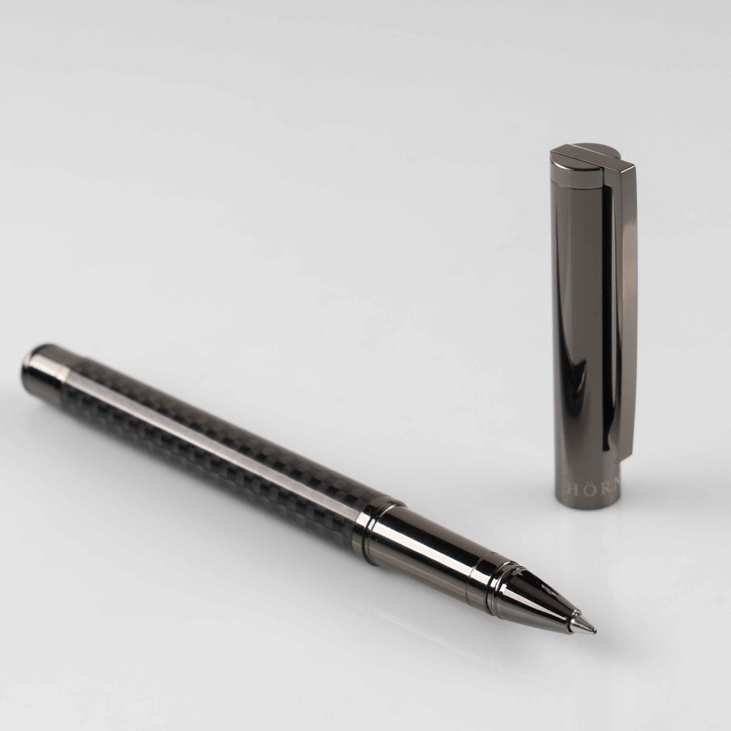 Hörner Carboneo Tintenroller aus Carbon