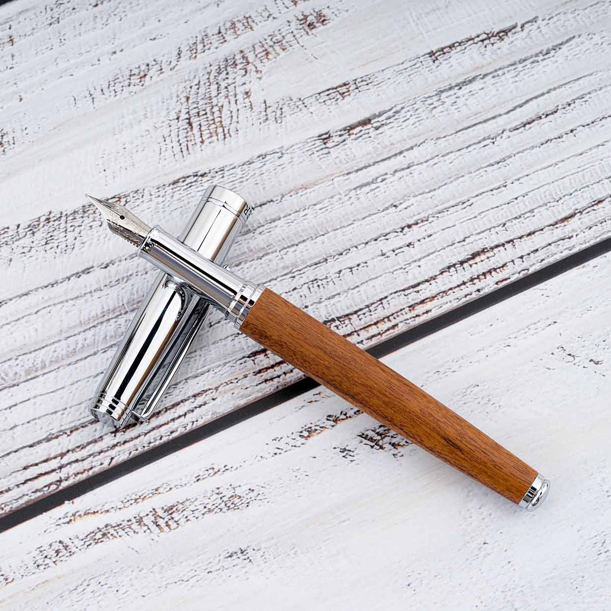 Hörner Hörner Legno Füllfederhalter aus Mahagoniholz - PenJoy