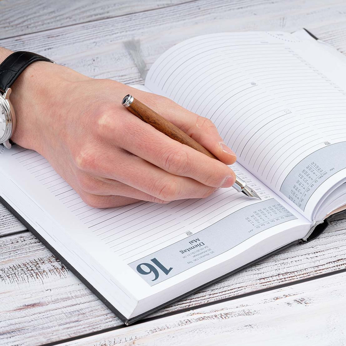 Hörner Hörner Legno Füllfederhalter aus Mahagoniholz - PenJoy