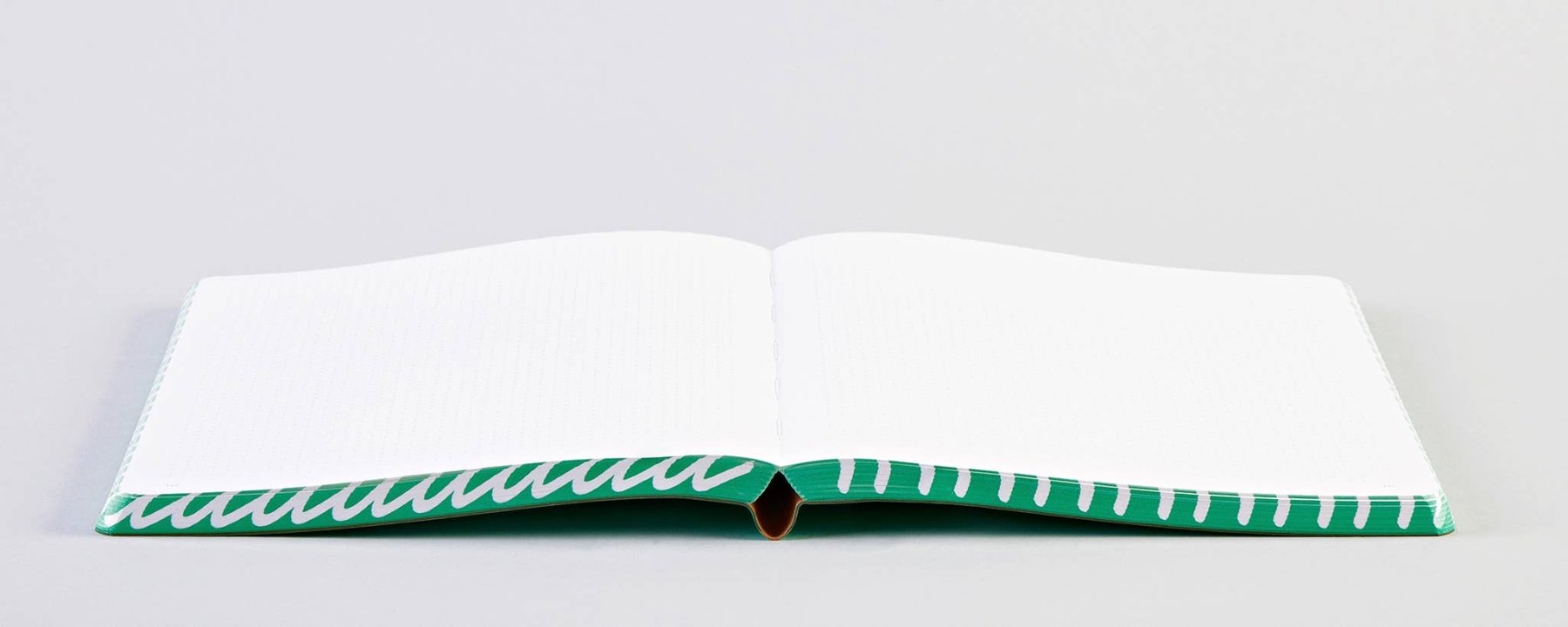 nuuna Notizbuch, A5+ mit Punktraster - Write Love Play - PenJoy