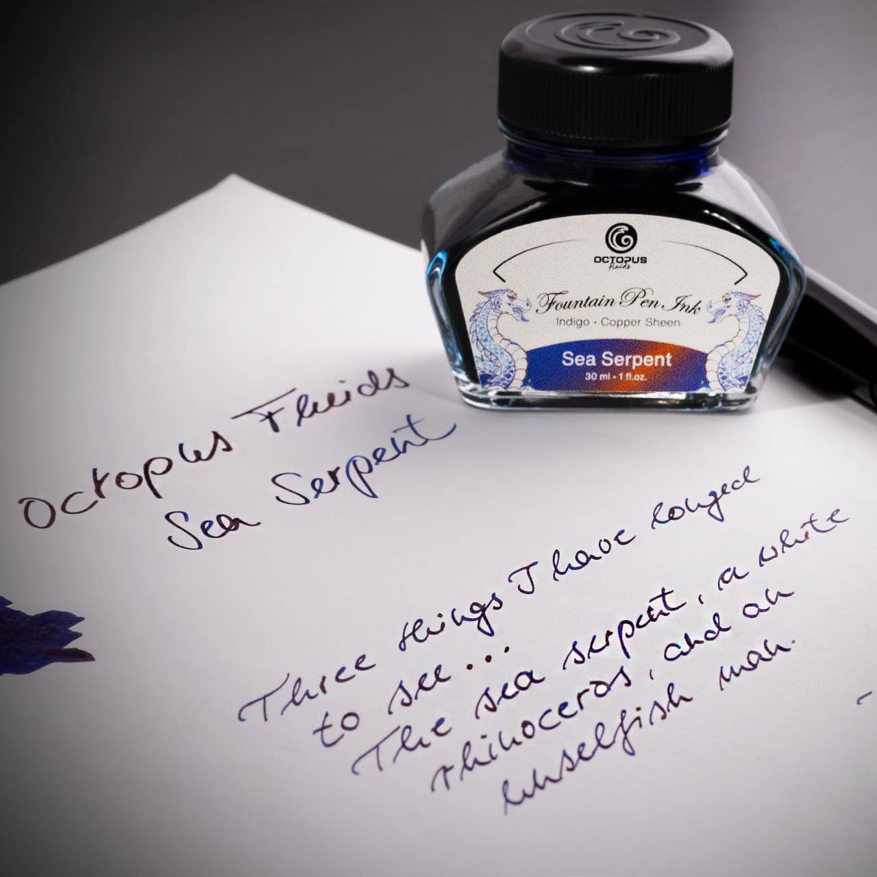 Octopus Fluids Füllertinte mit Sheen-Effekt – Blau, Sea Serpent, 30 ml