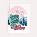 Sister Paper Co. Weihnachtskarte "Driving Home" mit rotem Auto und Weihnachtsbäumen - PenJoy