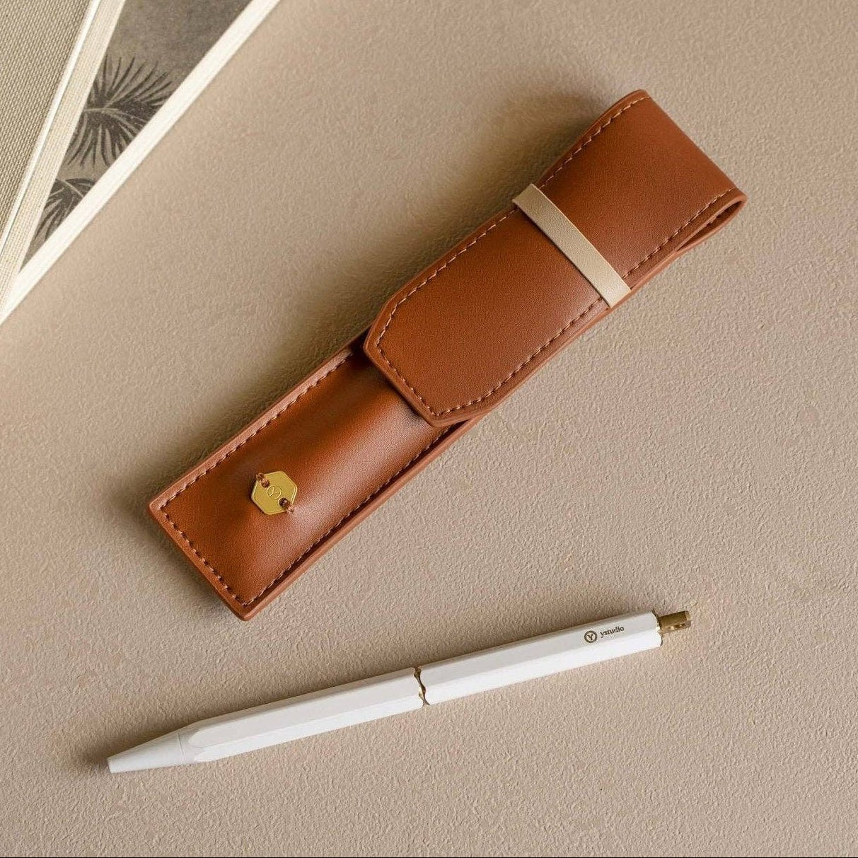 YSTUDIO Classic Reflect Stiftetui - Karamell